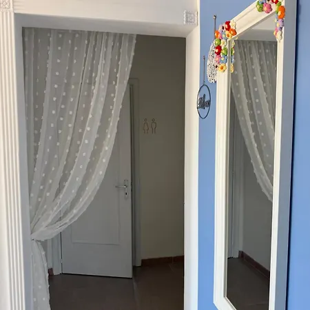La Perla Blu Bed & Breakfast