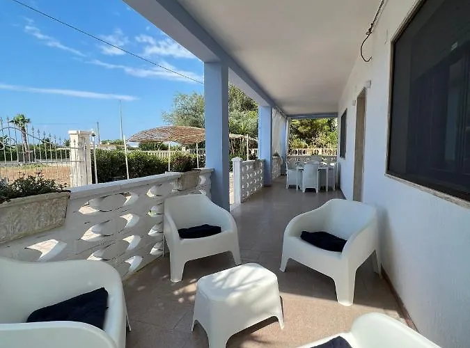 La Perla Blu Frühstückspension *